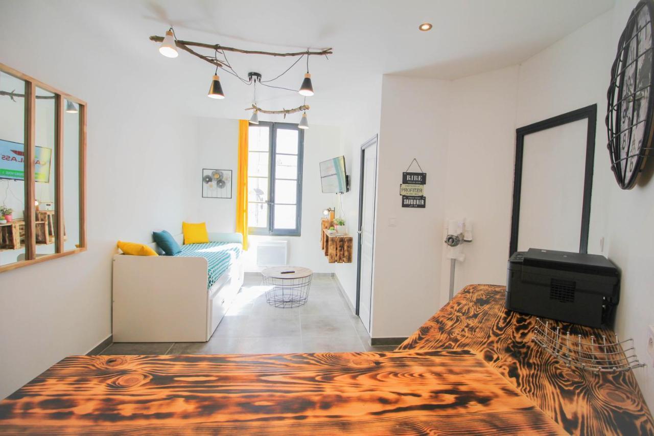 Charmant T2 En Coeur De Ville - 2 Lits + Lit Bebe - Wifi - Imprimante Carcassonne Dış mekan fotoğraf
